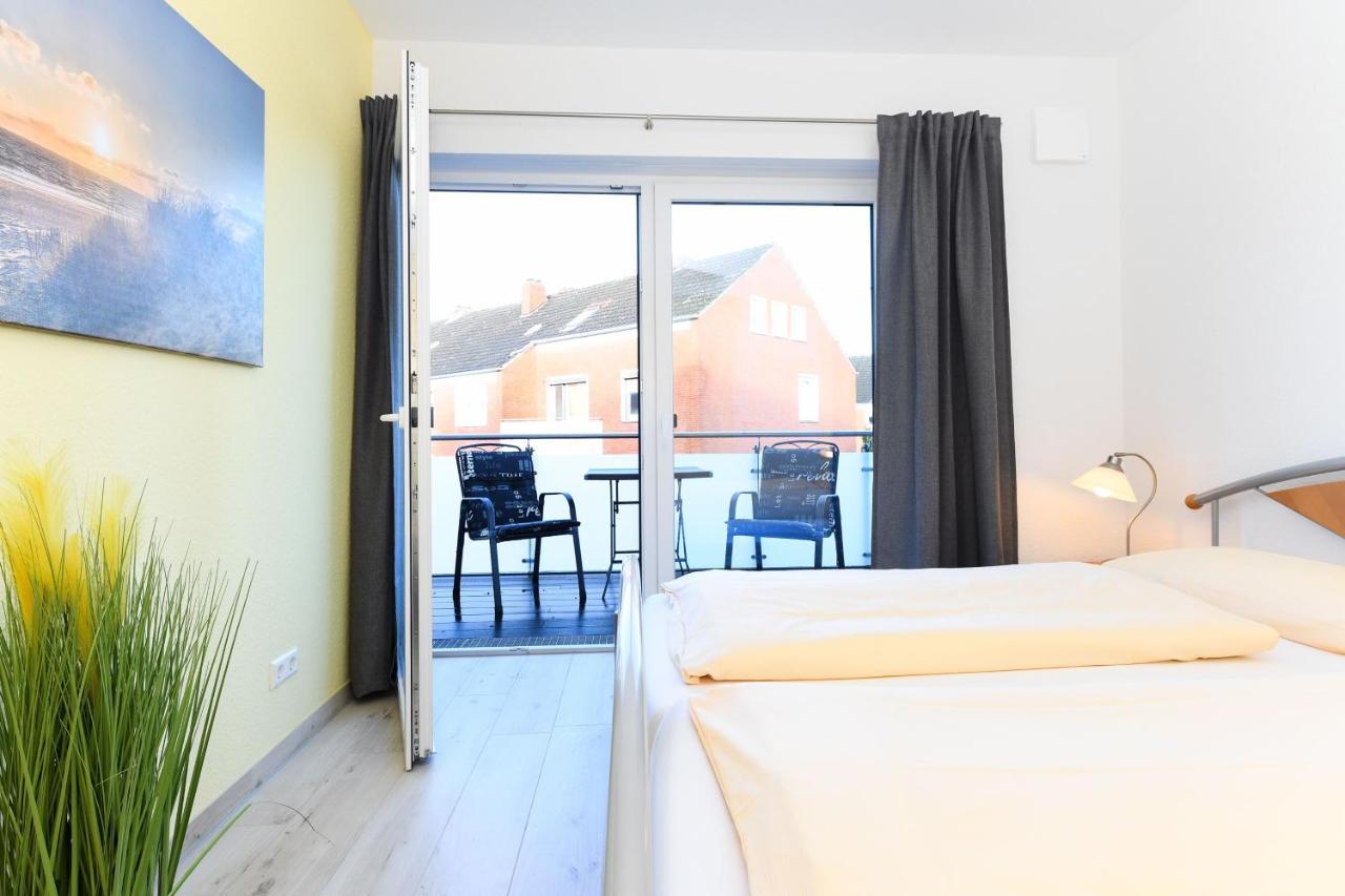 Ferienwohnung Strandloper Esens Exteriör bild